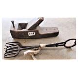 Wood Plain & Metal Forks