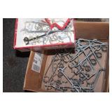 Reg Hooks for Tool Holders