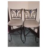 2 Bar Stools