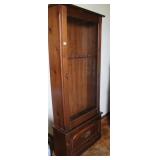 8 Gun -Gun Cabinet