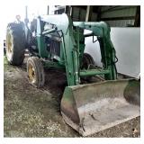 John Deere 2155 w/Front Loader