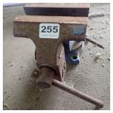 Wilton 4 1/2" Vise