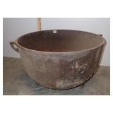 24" Cast Iron Kettle