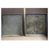2 16" Baking Pans