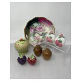 Mixed Porcelain Pieces with Wood S/P Shakers - Brentleigh Lidded Sugar