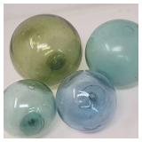 Sea Ã¢â‚¬Å“Glass Glow: Vintage Hand Blown Fishing Floats Set	