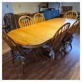 Vintage Oak Dining Set: Expandable Table & Spindle-Back Chairs