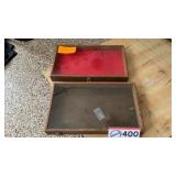 Glass top display cases ï¿½ 2