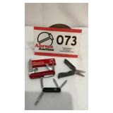 Swiss Army knife, 2 Gerber multi tool,