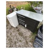 CRAFTMAN TOOL BOX