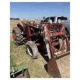 IH 460 LOADER TRACTOR, RUN