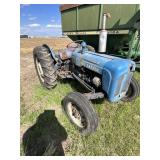 blue fordson dexta tractor