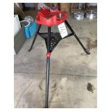 pipe vise tripod