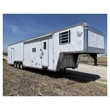 2004 cargo mate 40'  , cargo & camper