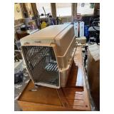 Large pet taxi in excellent condition