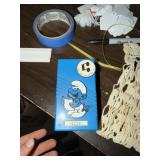 This item is a vintage Smurf themed radio, l