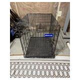 Small pet mate pet crate in excellent condition