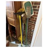 Mops and swifters