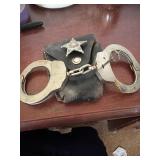 Hand cuffs
