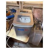 Arctic pro icemaker