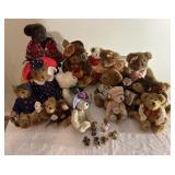 Set of Boyds Bears