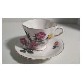 Royal Windsor Bone China Cup/Saucer