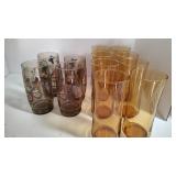 2 sets of glass tumblers