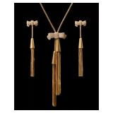 Italian 'JOY' 20th Century 18K Gold Bow Tassel...