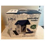 Smart Bird Feeder