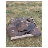 Pallet of disk pans