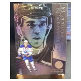 Connor McDavid PLATINUM PROFILES 16-17 Tim's