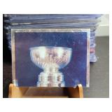 Stanley Cup (top) Sticker 1983 O-Pee-Chee