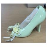 4.5in. Green Glass Shoe Pin Cushion
