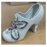4in. Cute Glass Shoe w Flowers