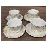4, Gorgeous Cup & Saucers