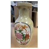 12in. Beautiful Vase with decorations