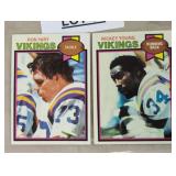 Two vintage trading football cards / Shipping
