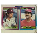 TWO VINTAGE BASEBALL TRADING CARDS / SHIPS