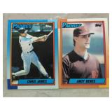 TWO VINTAGE BASEBALL TRADING CARDS / SHIPS