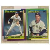 TWO VINTAGE BASEBALL TRADING CARDS / SHIPS