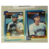 TWO VINTAGE BASEBALL TRADING CARDS / SHIPS