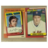 TWO VINTAGE BASEBALL TRADING CARDS / SHIPS