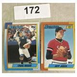 TWO VINTAGE BASEBALL TRADING CARDS / SHIPS
