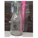 1 pint Maplemoor Farms, Galax, Virginia milk