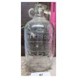 10" WHITE HOUSE VINEGAR BOTTLE / VINTAGE / SHIPS
