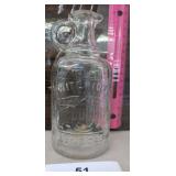 6" WHITE HOUSE VINEGAR BOTTLE / VINTAGE / SHIPS