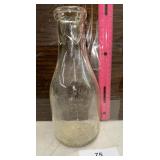 1 QT MILK BOTTLE HARVEY HUNTER DAIRY CHARLOTTE NC