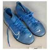 SIZE 6 NIKE SUPERFLY MERCURIAL TURF SHOES USED