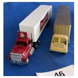 2 VINTAGE DIECAST TRUCKS ANHEUSER BUSCH + 1