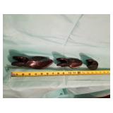 3 Shoe Molds
